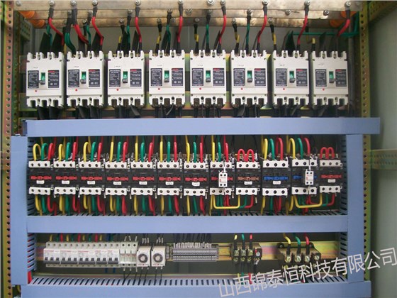 配電柜內(nèi)元器件安裝及布線工藝要求 圖片1